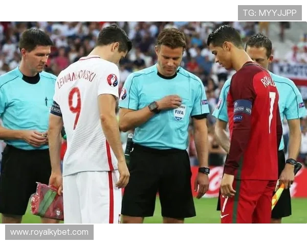 FIFA官方:世界杯决赛将举行中场秀表演,流行天后麦当娜领衔阵容_2